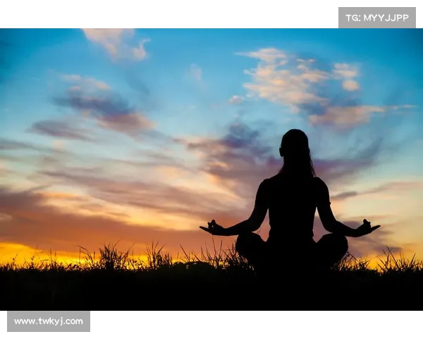 荒漠冥想的五大益处:让心灵在沙漠中重生与净化 荒漠冥想的五大益处:让心灵在沙漠中重生与净化