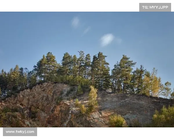 轻风山探秘全攻略与详细旅行步骤解析，助你轻松畅游山林之美