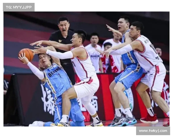 探寻莫塔夺得冠军杯荣耀时刻的历程与关键时间节点